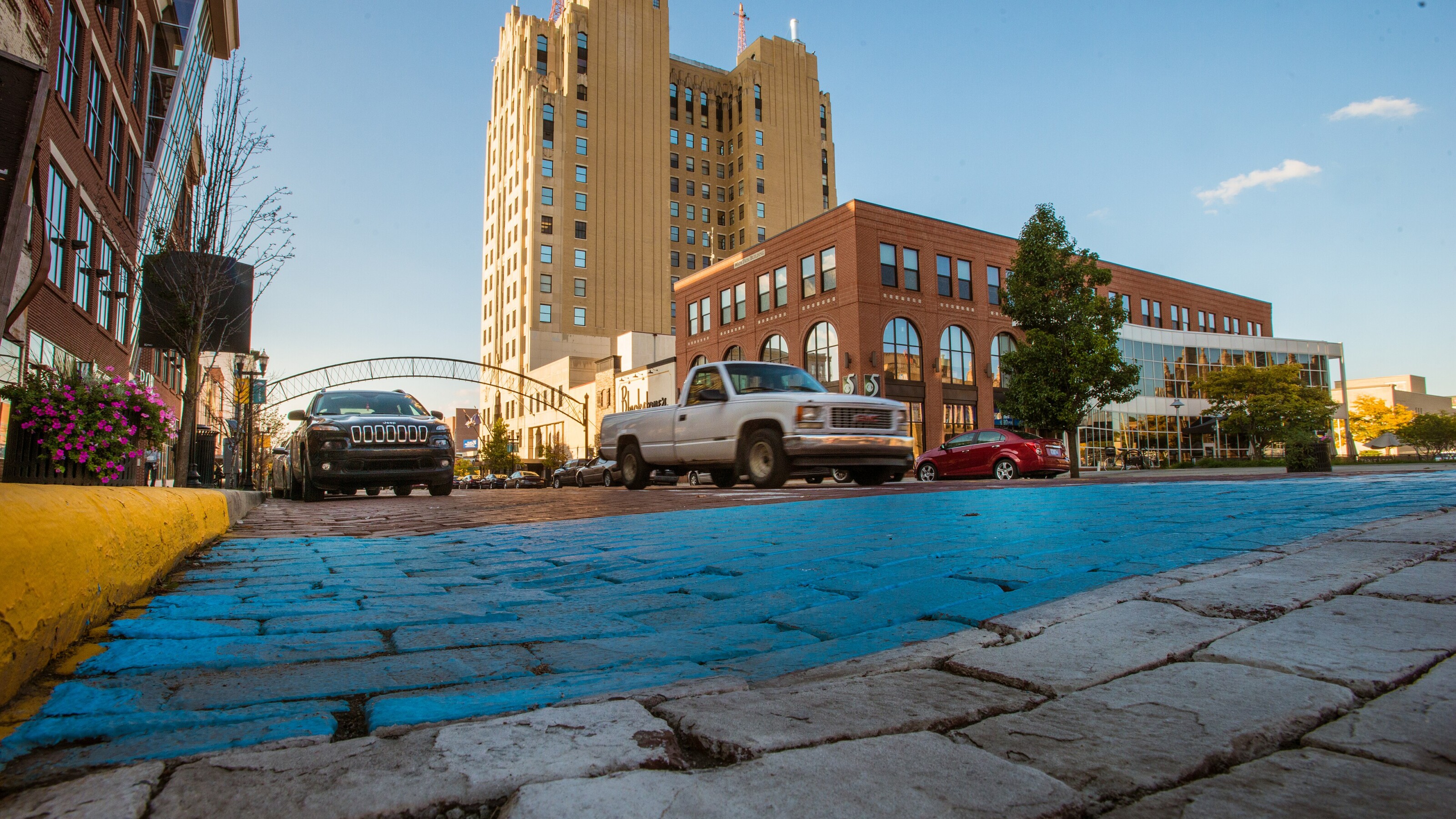 Flint, Michigan skyline and business district
