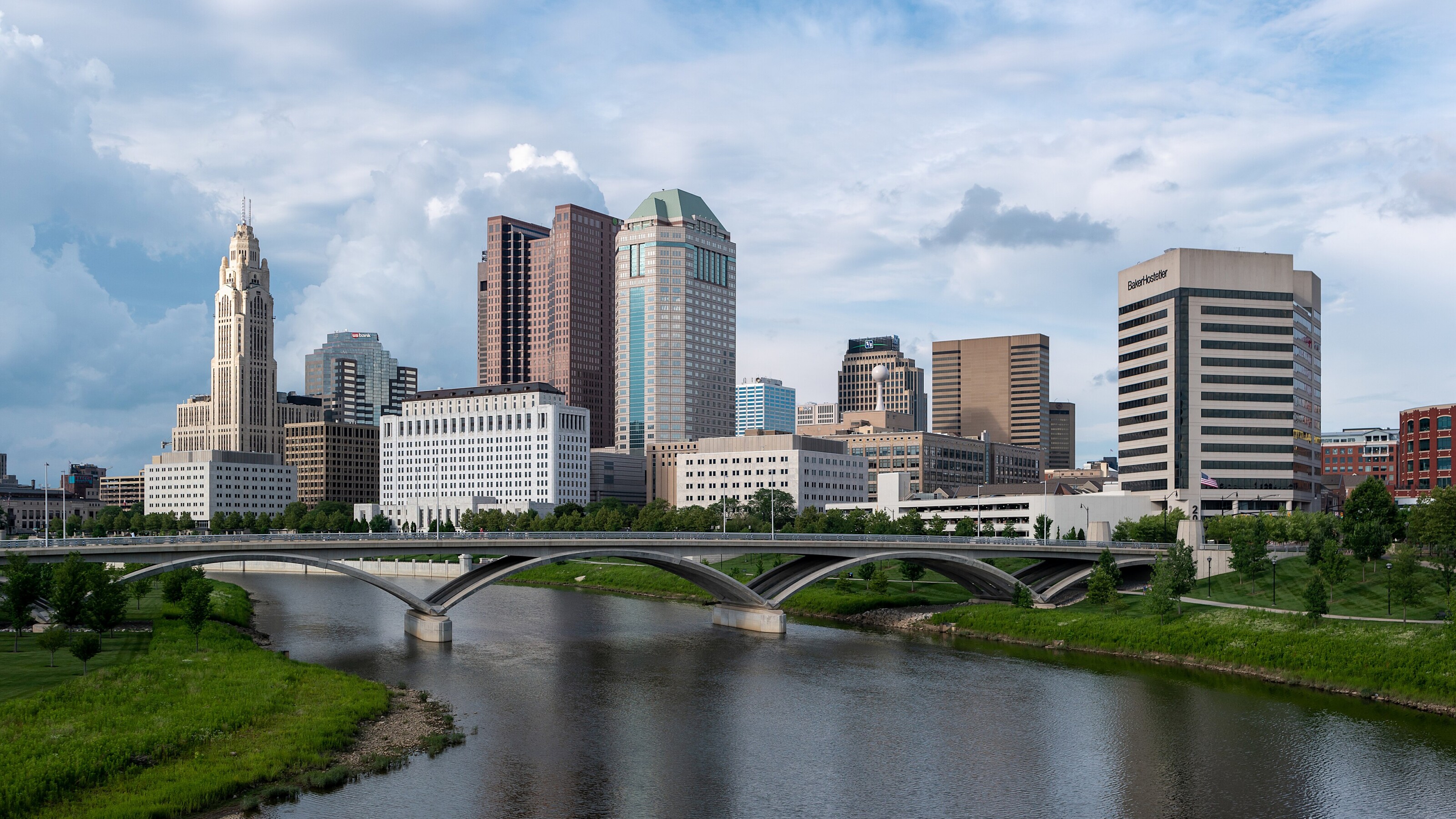 Columbus, Ohio skyline and business district