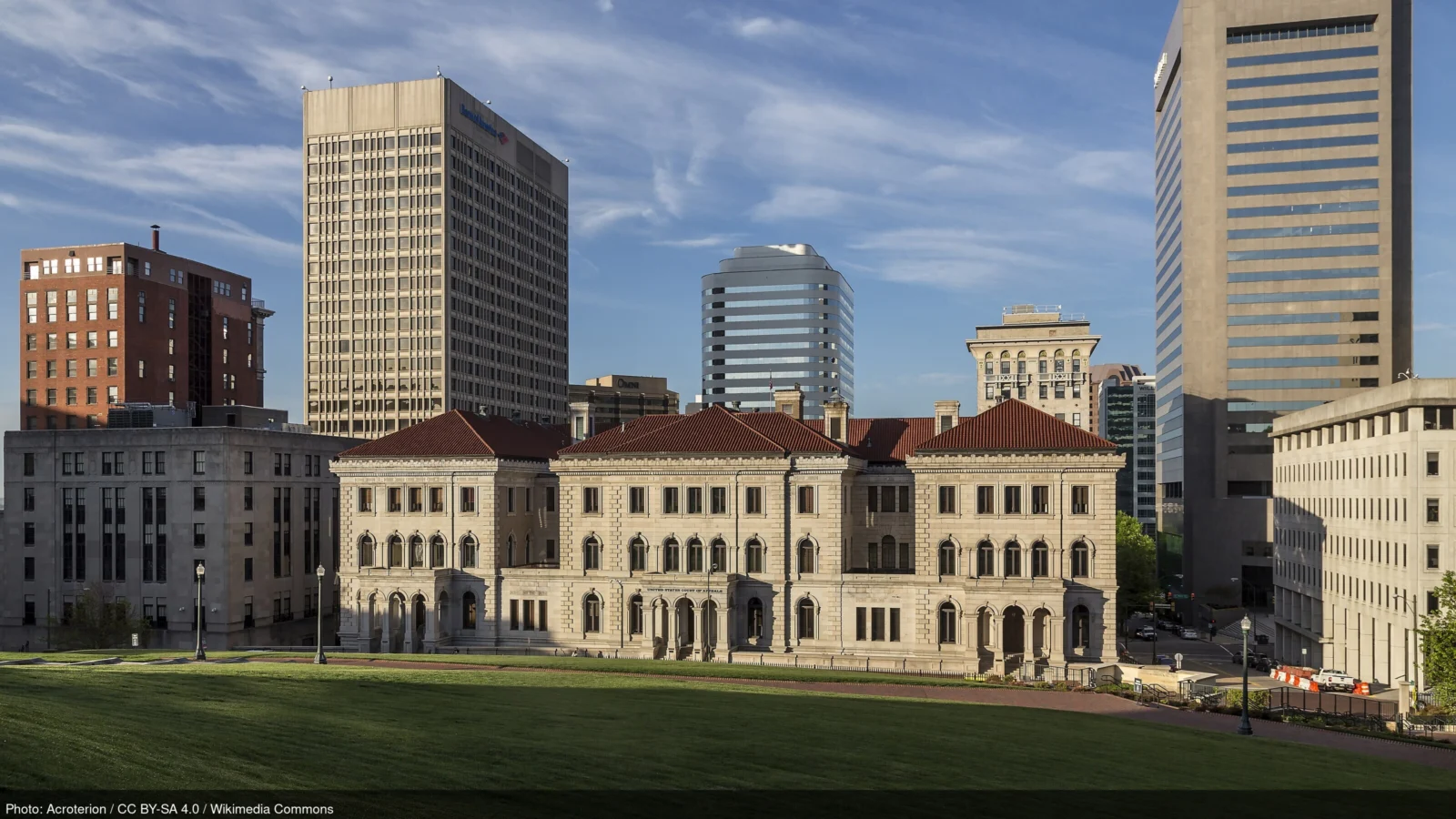 Richmond, Virginia skyline and business district