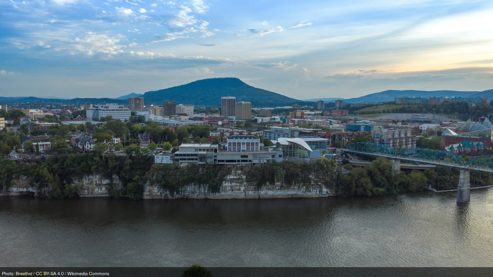 Chattanooga, Tennessee skyline and business district