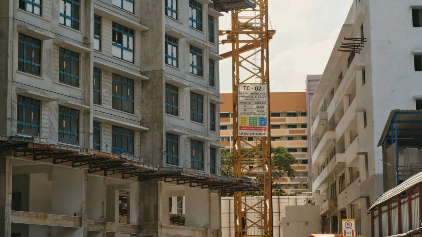 Construction Company Marketing Agency: commercial construction jobsite